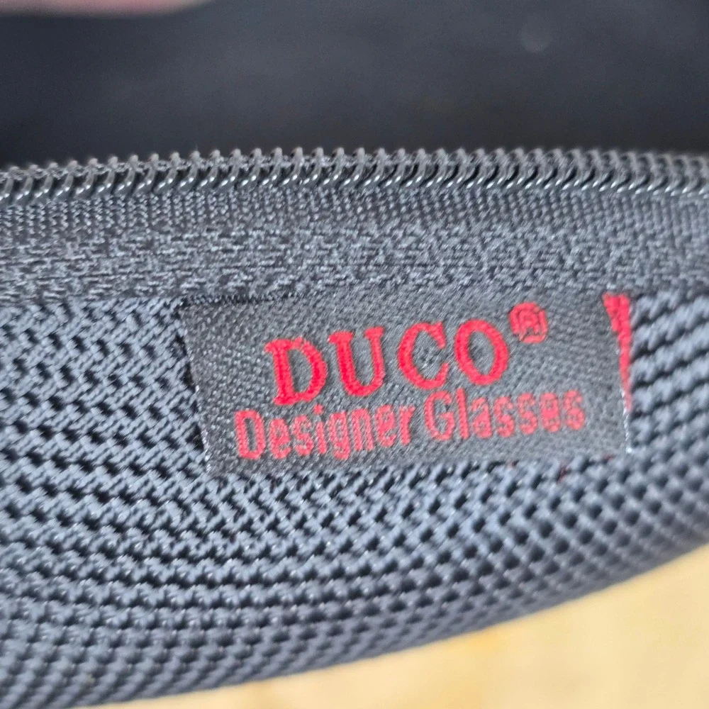 DUCO Black Hard Shell Zippered‎ Eyeglass Case Designer Glasses Protective Holder